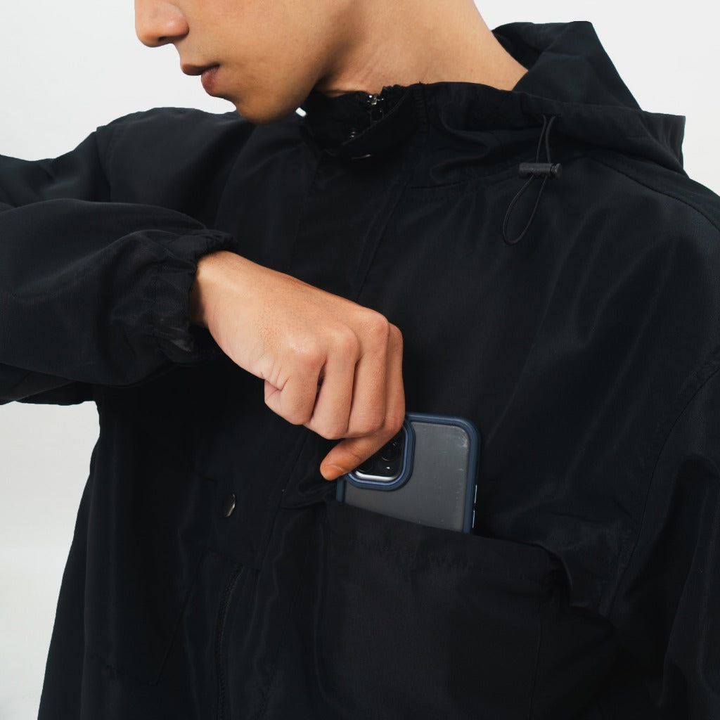 M231 Jaket Hoodie Taslan Wanderer Living Hitam 0772A