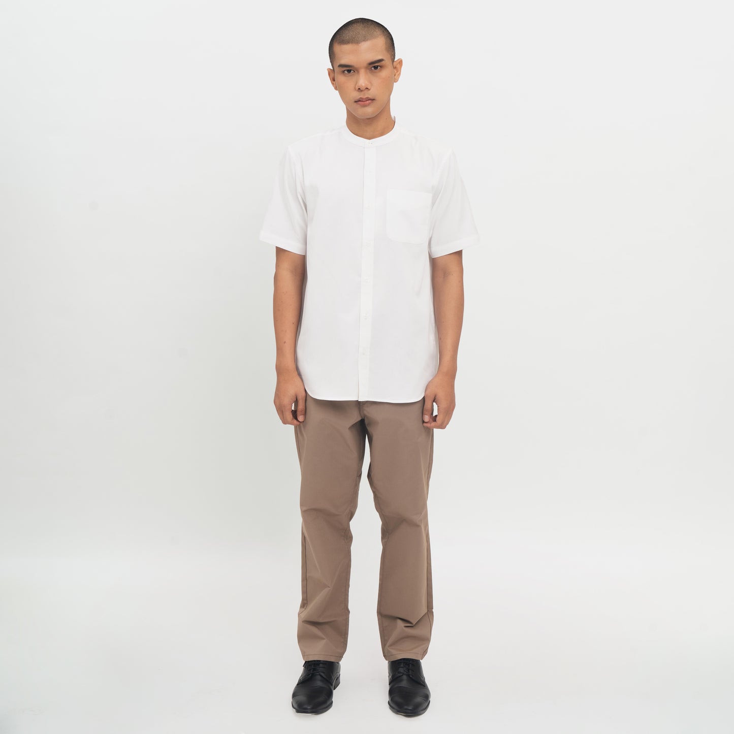 M231 Kemeja Pria Shanghai Polos Pendek Putih 0914D