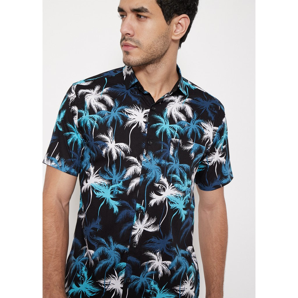M231 Kemeja Pria Printing Pendek Warna Hitam Biru 1139B