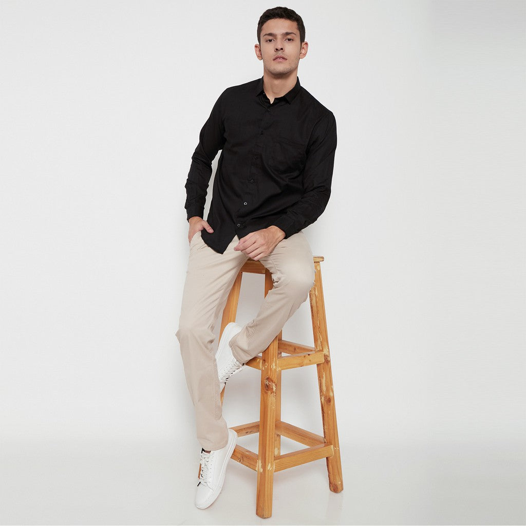 M231 Kemeja Pria Basic Polos Oxford Warna Hitam 1456C