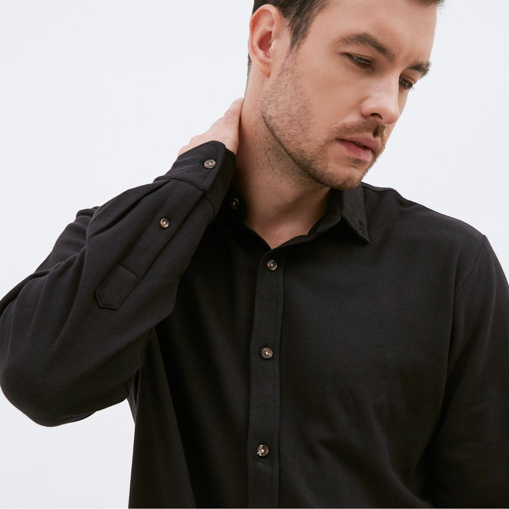 M231 Kemeja Pria Cotton Pique Panjang Warna Hitam 1792A