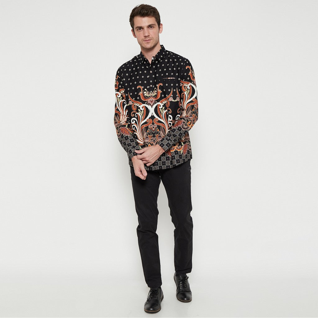 M231 Kemeja Pria Batik Panjang Warna Hitam 1723