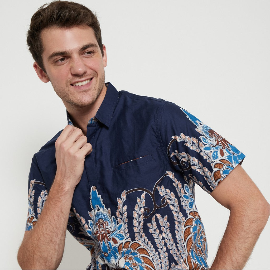 M231 Kemeja Pria Batik Pendek Warna Navy 1727
