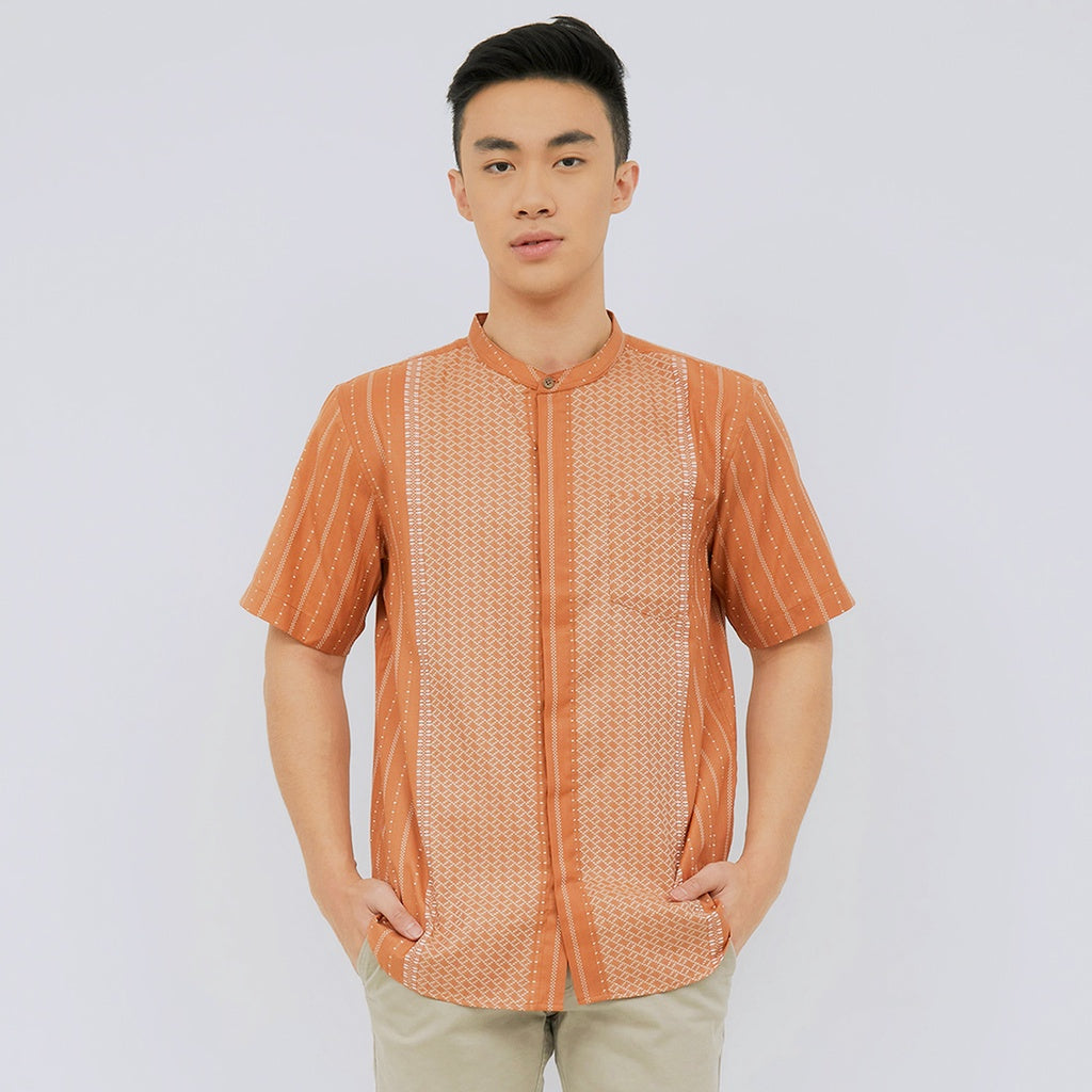 M231 Kemeja Pria Koko Pendek Teracotta 2398A