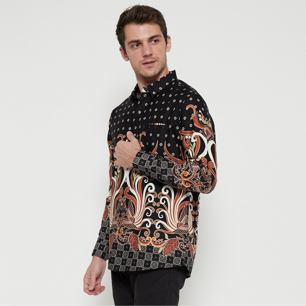 M231 Kemeja Pria Batik Panjang Warna Hitam 1723