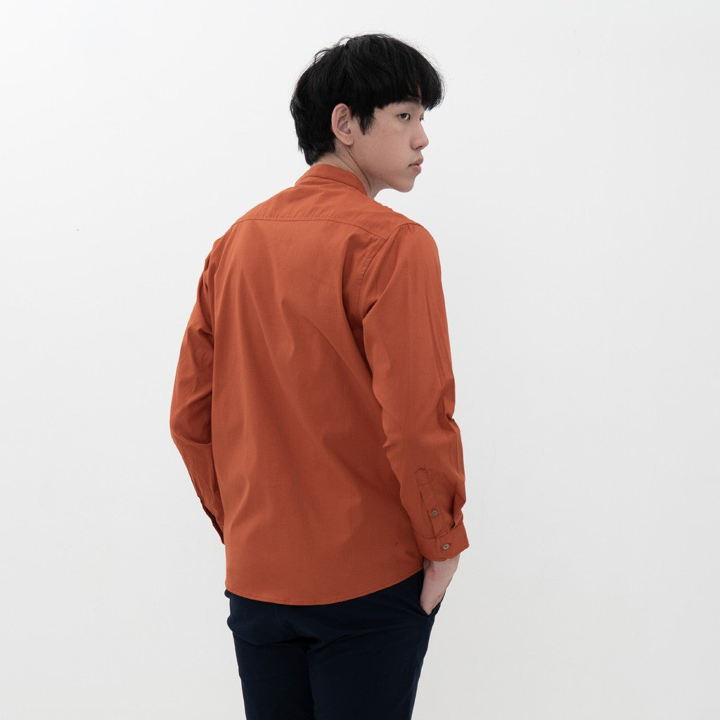 M231 Kemeja Pria Shanghai Polos Soft Twill Panjang Terracotta 1971G