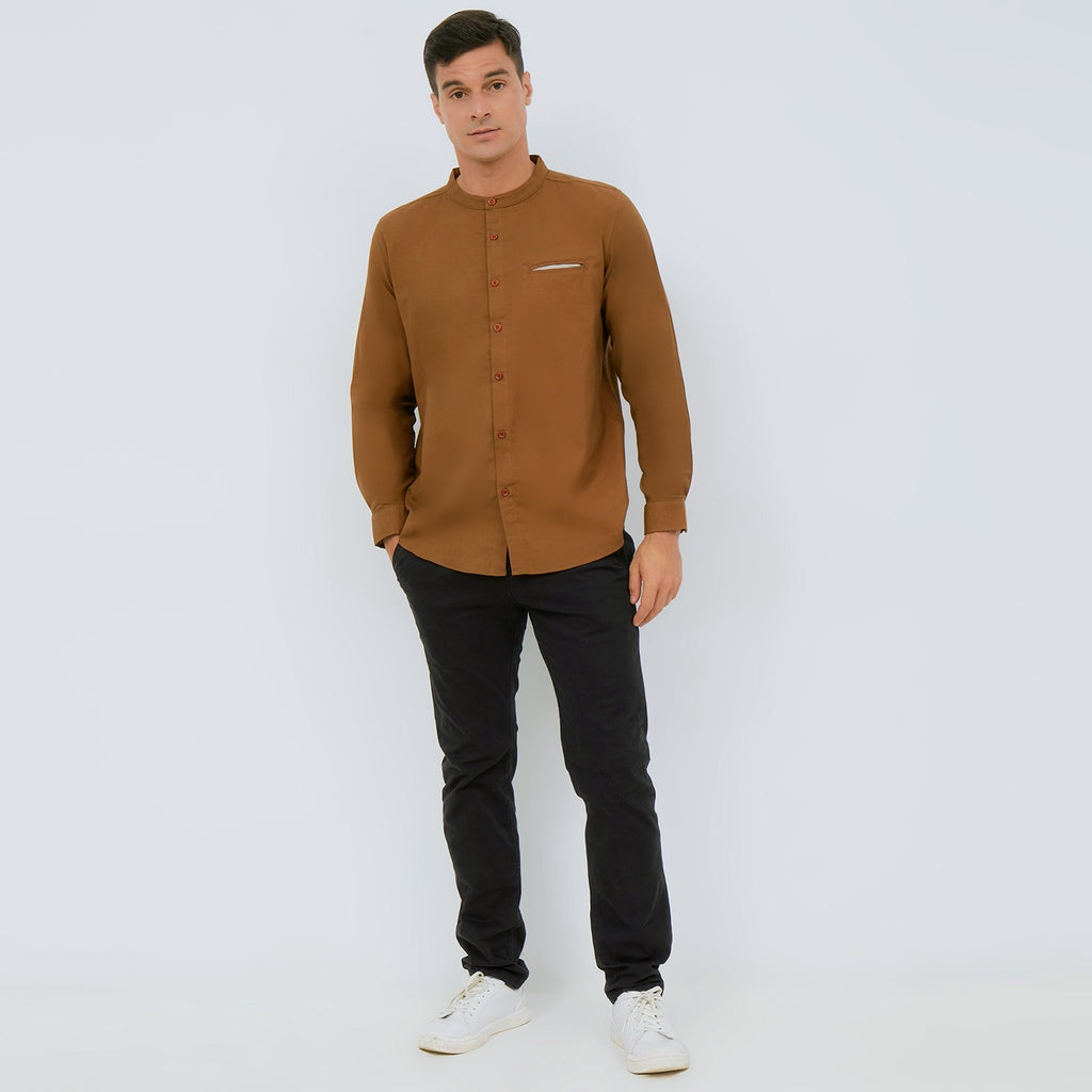 M231 Kemeja Pria Shanghai Polos Oxford Panjang Coklat 1552L