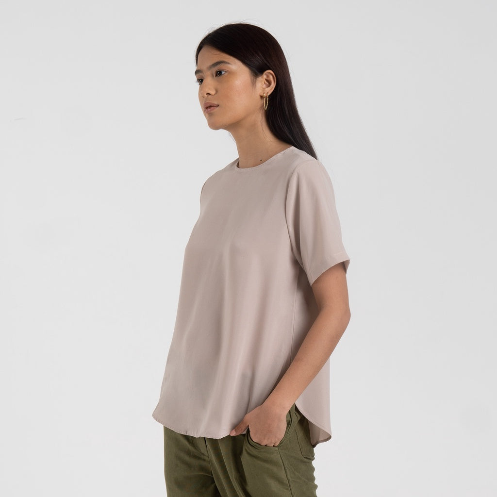 M231 Kemeja Wanita Blouse Pendek Coklat 2450A