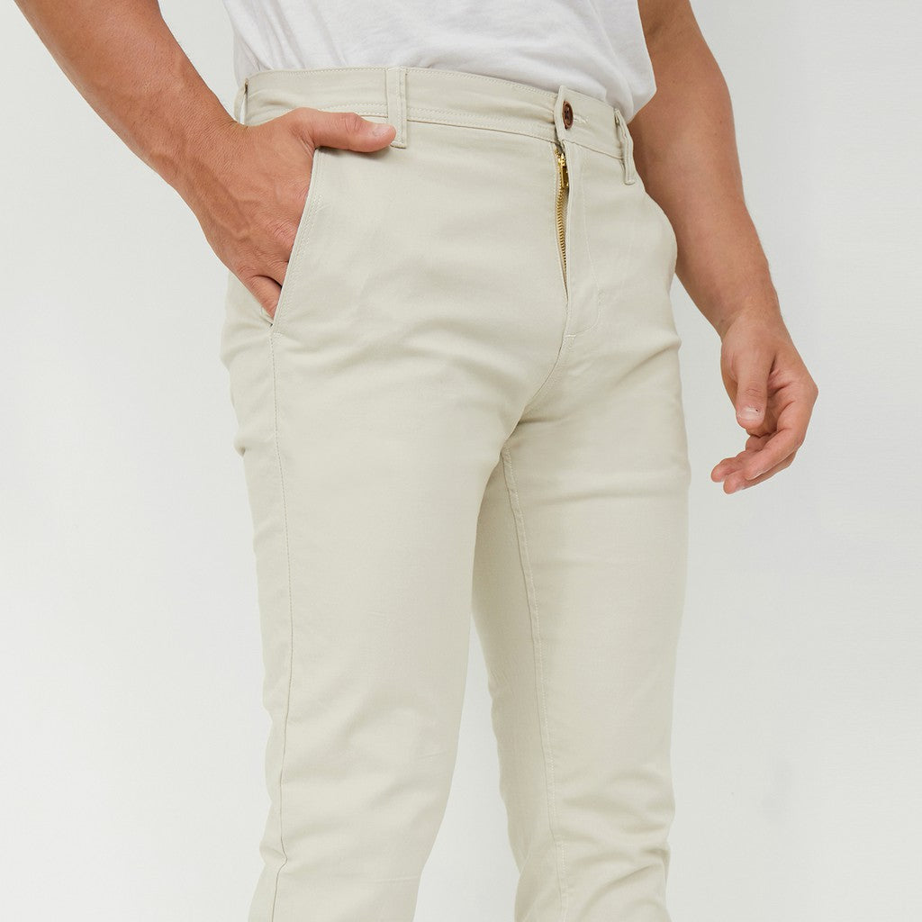 M231 Celana Panjang Pria Chinos Slim Fit Stretch Cream C1139