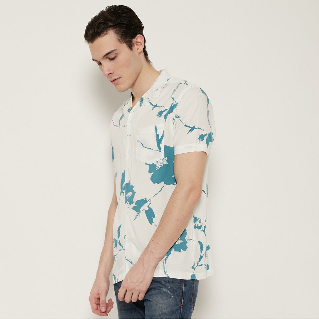 M231 Kemeja Pria Printing Hawaii Pendek Warna Putih 0632A