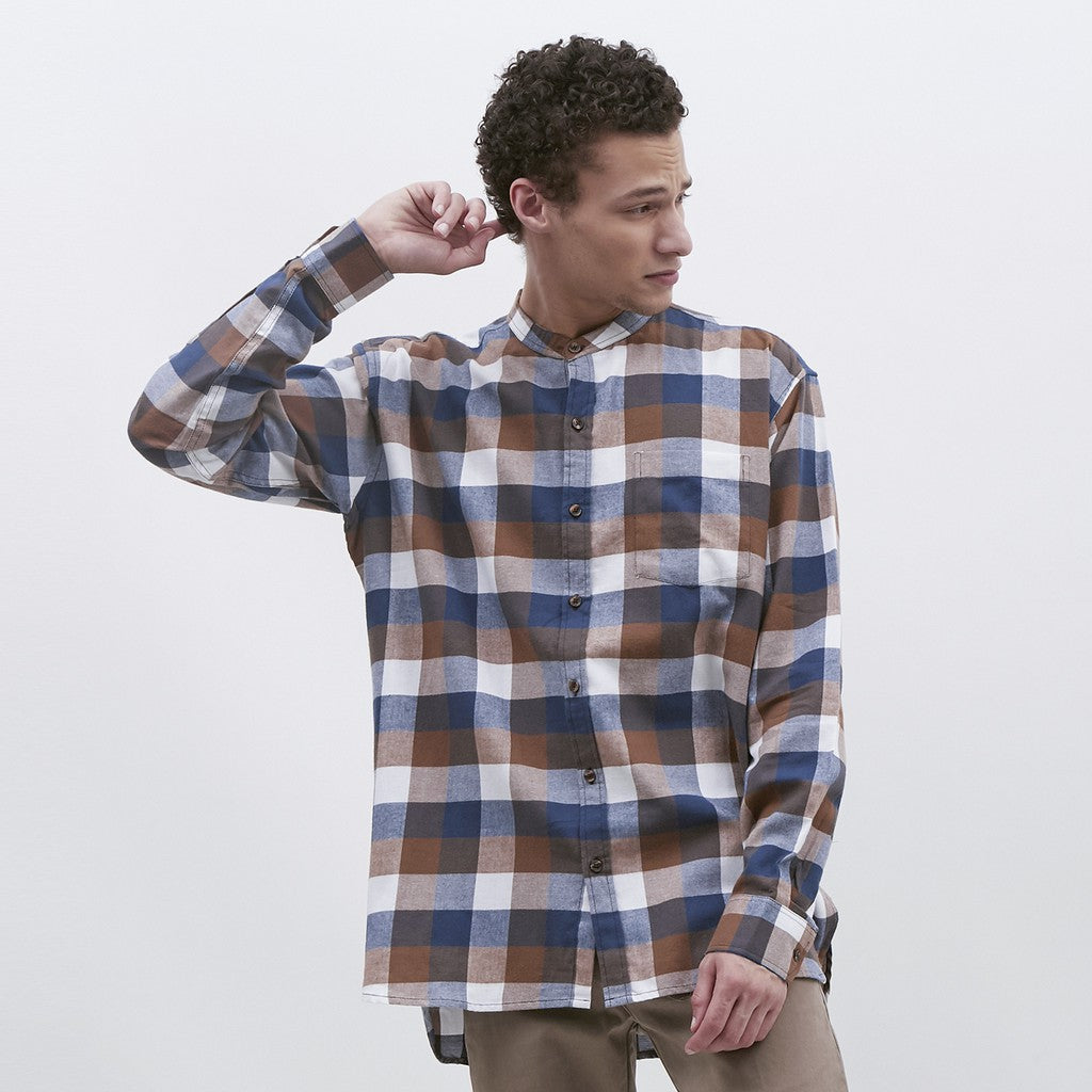 M231 Kemeja Pria Flannel Shanghai Oversized Panjang Coklat 1894A