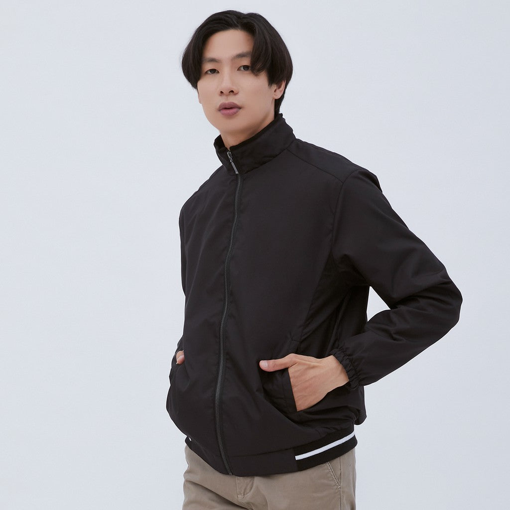 M231 Jaket Pria Taslan Windbreaker Panjang Hitam 2038A