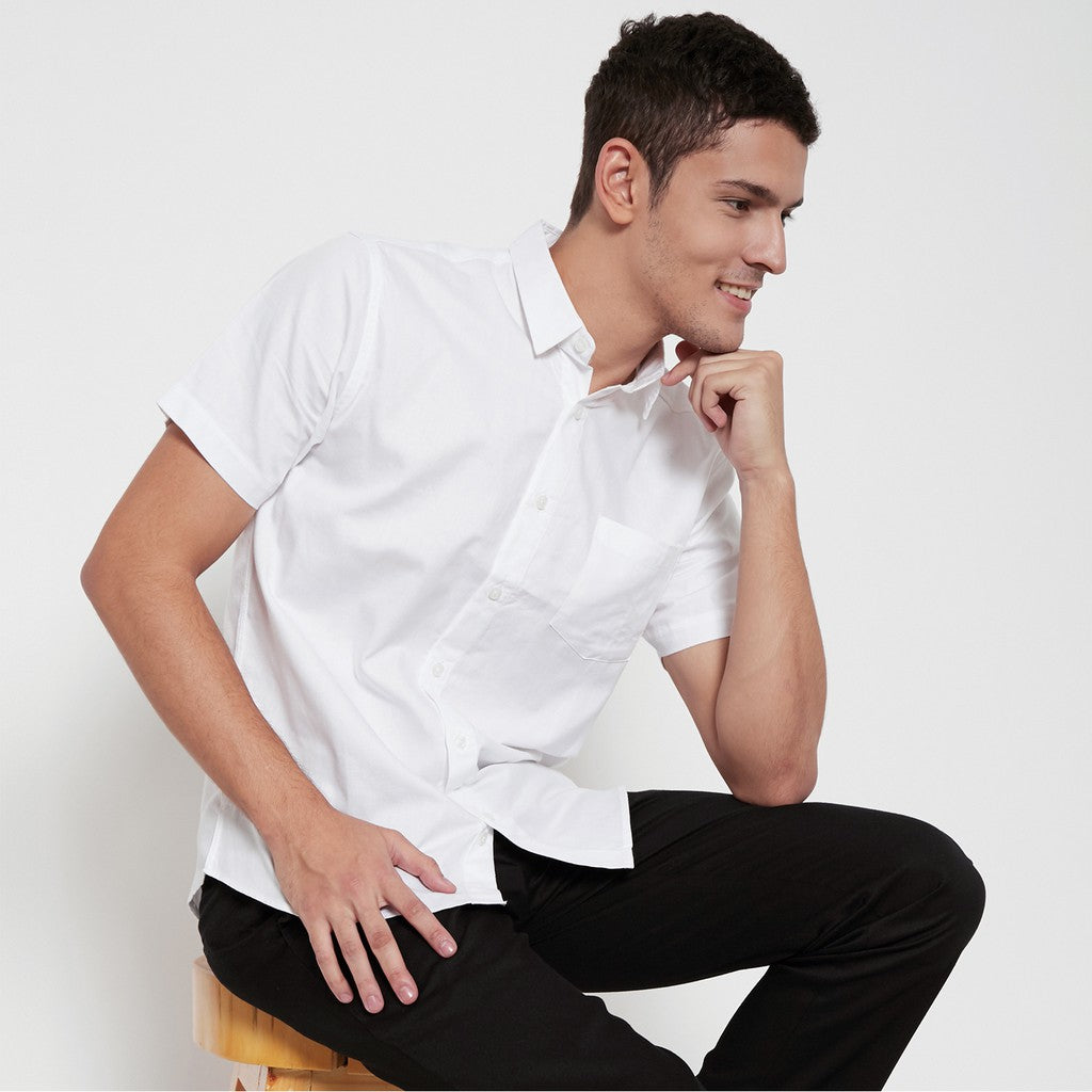 M231 Kemeja Pria Basic Polos Oxford Warna Putih 1457T