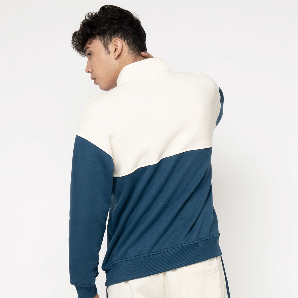 M231 Half Zip Mock Neck Fleece Back On Track Biru 2578B
