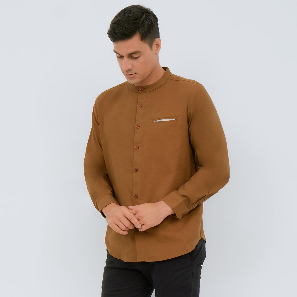 M231 Kemeja Pria Shanghai Polos Oxford Panjang Coklat 1552L