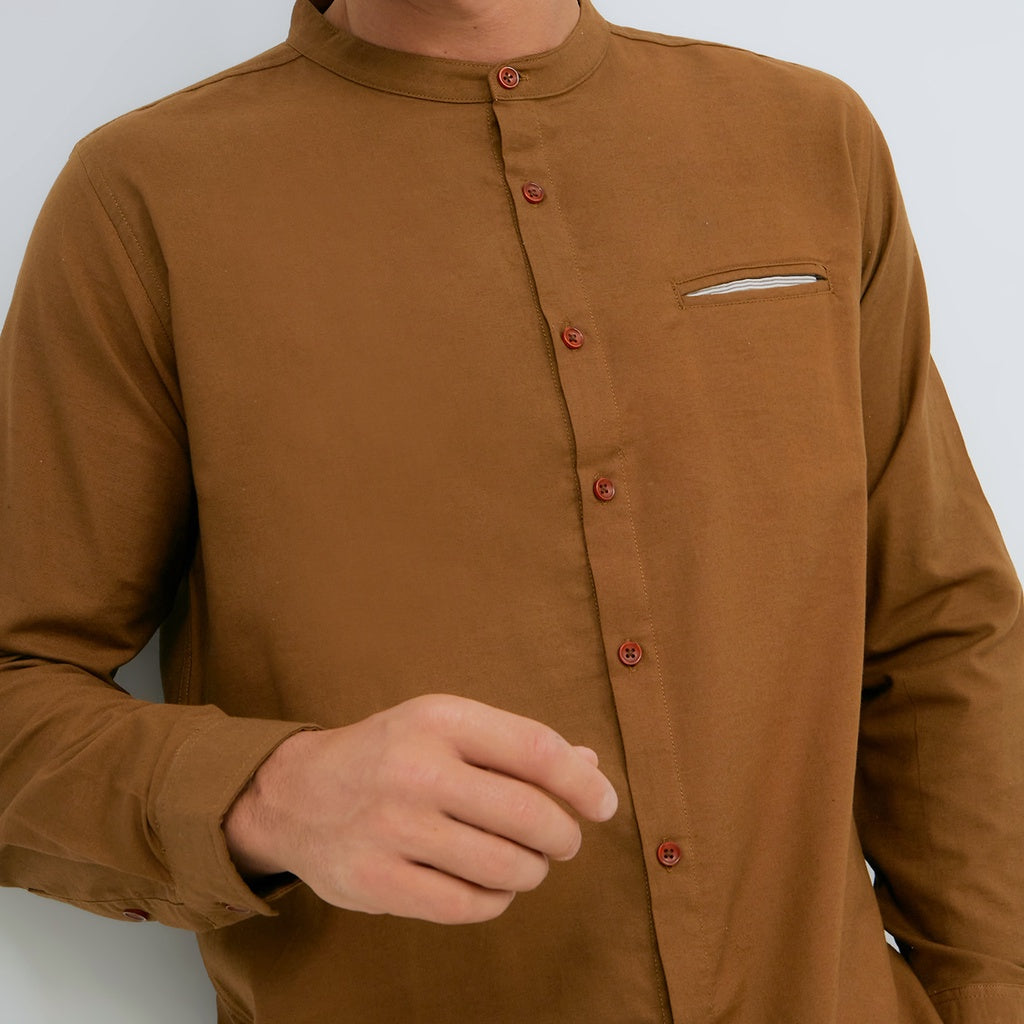 M231 Kemeja Pria Shanghai Polos Oxford Panjang Coklat 1552L