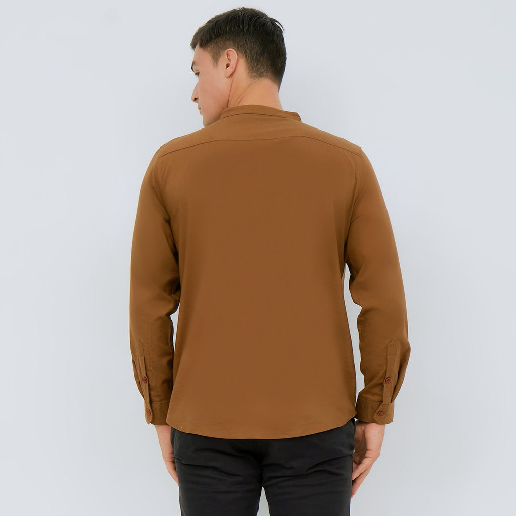 M231 Kemeja Pria Shanghai Polos Oxford Panjang Coklat 1552L