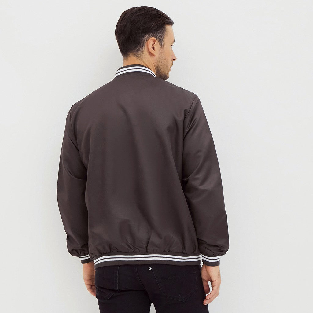 M231 Jaket Pria Bomber Taslan Panjang Coklat 2078F