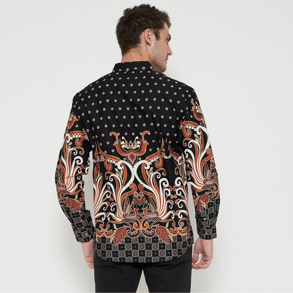 M231 Kemeja Pria Batik Panjang Warna Hitam 1723