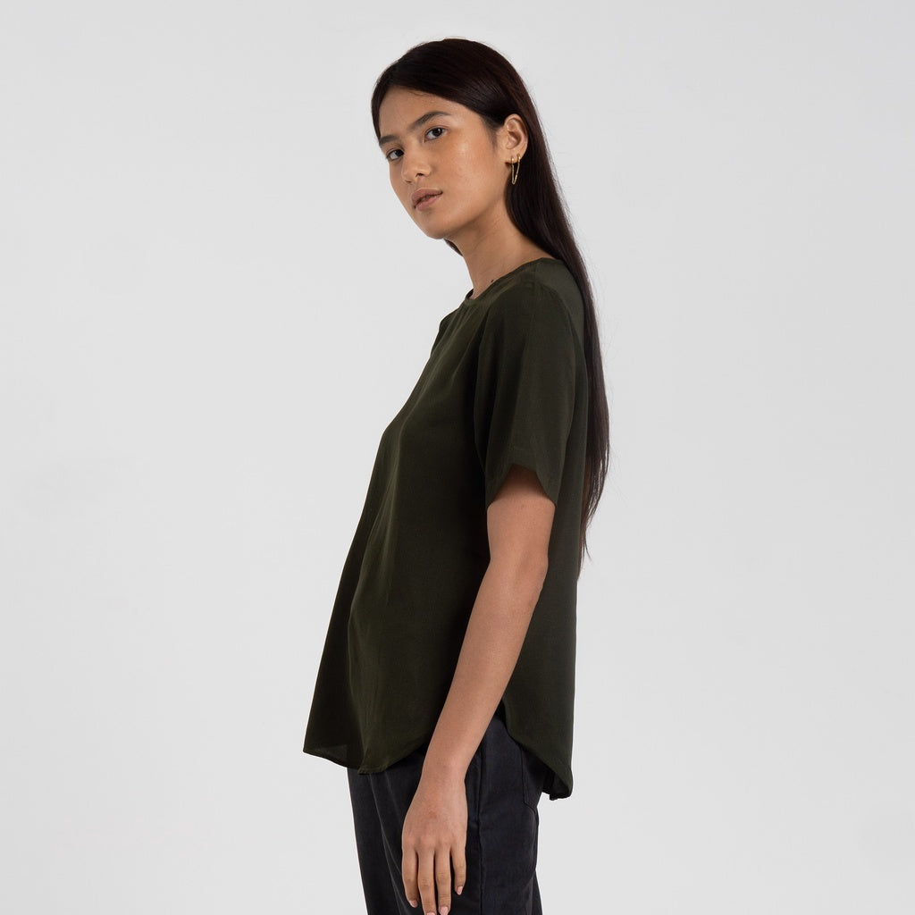 M231 Kemeja Wanita Blouse Pendek Army 2450B