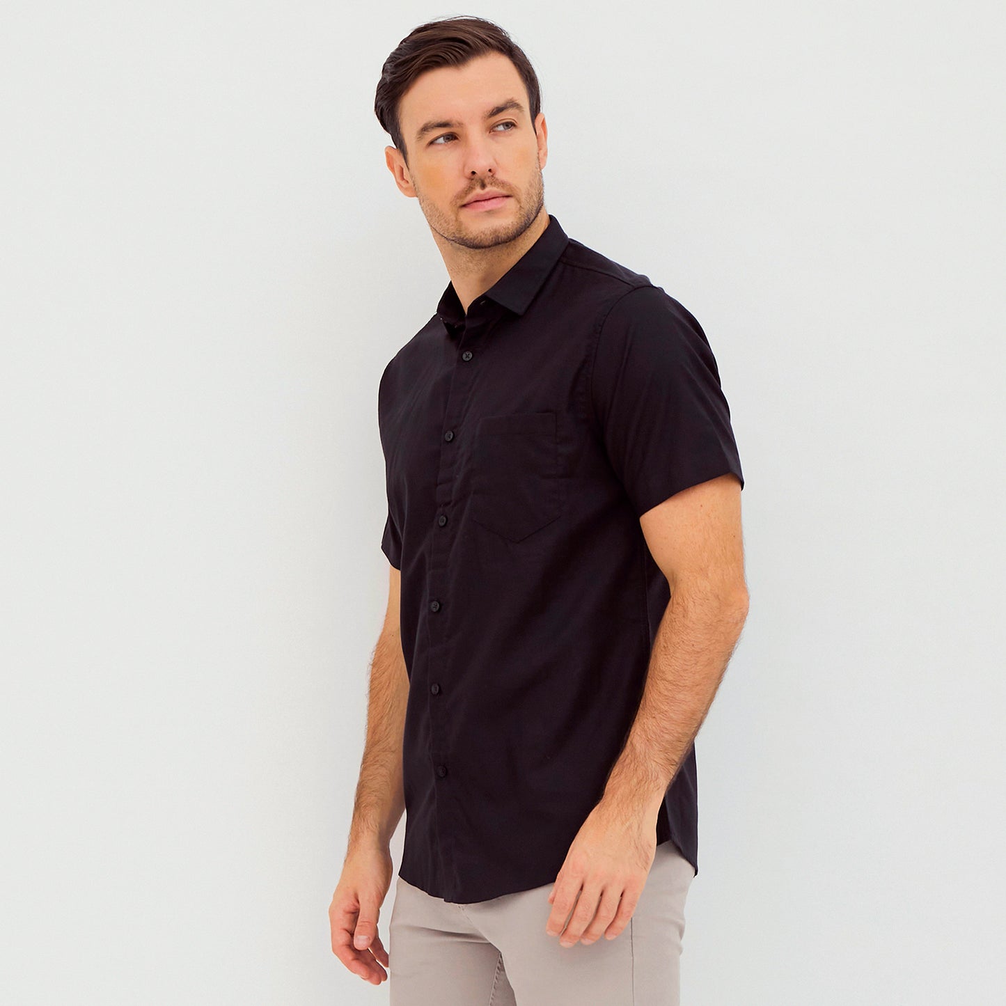 M231 Kemeja Pria Basic Polos Oxford Pendek Hitam 1457H