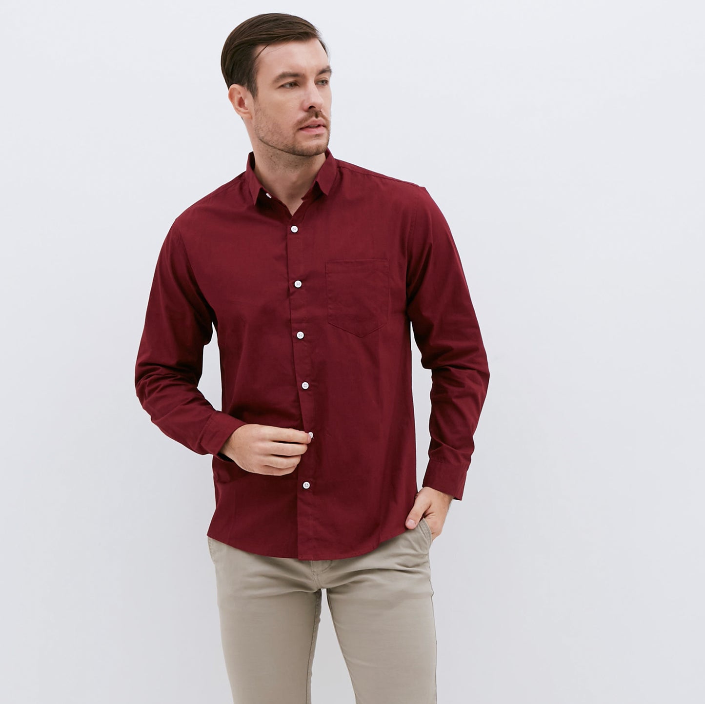 M231 Kemeja Pria Basic Polos Oxford Panjang Warna Maroon 1468B