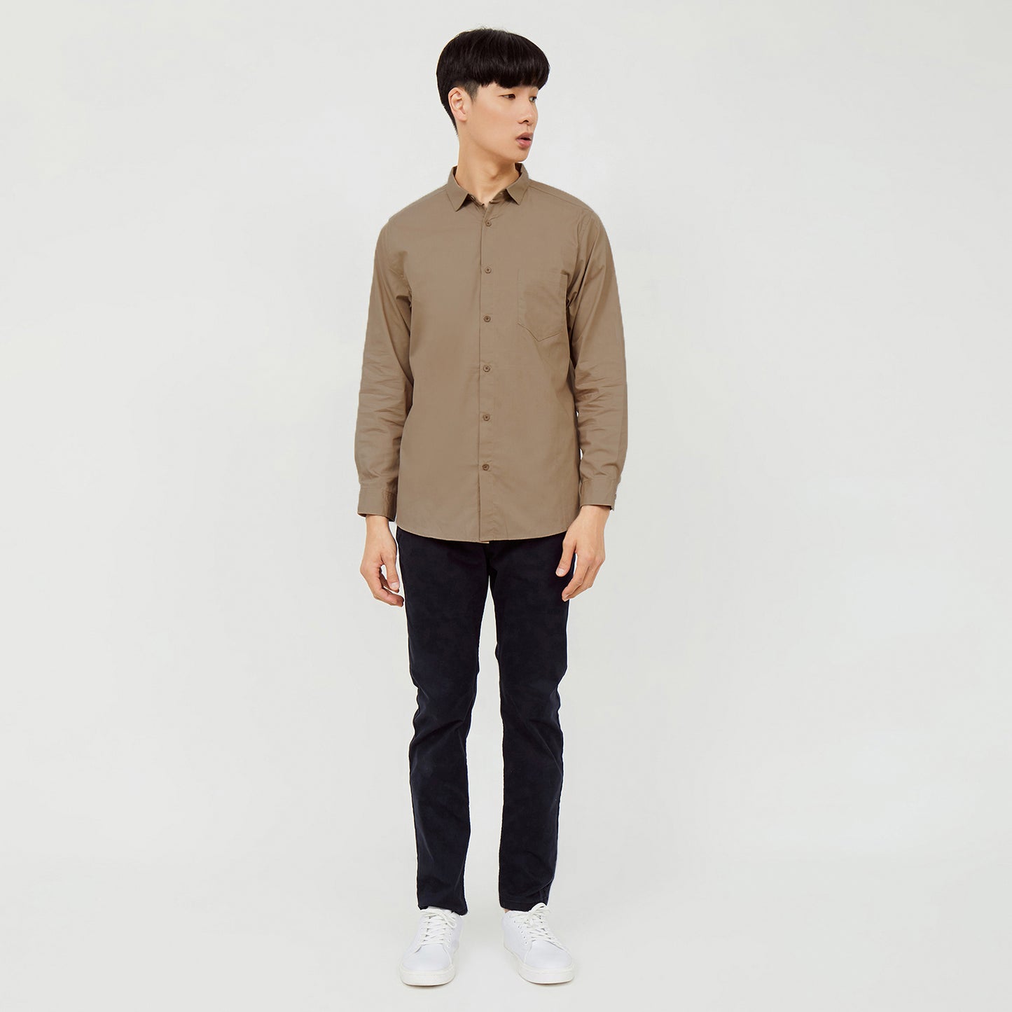 M231 Kemeja Pria Basic Polos Panjang Khaki 1468M