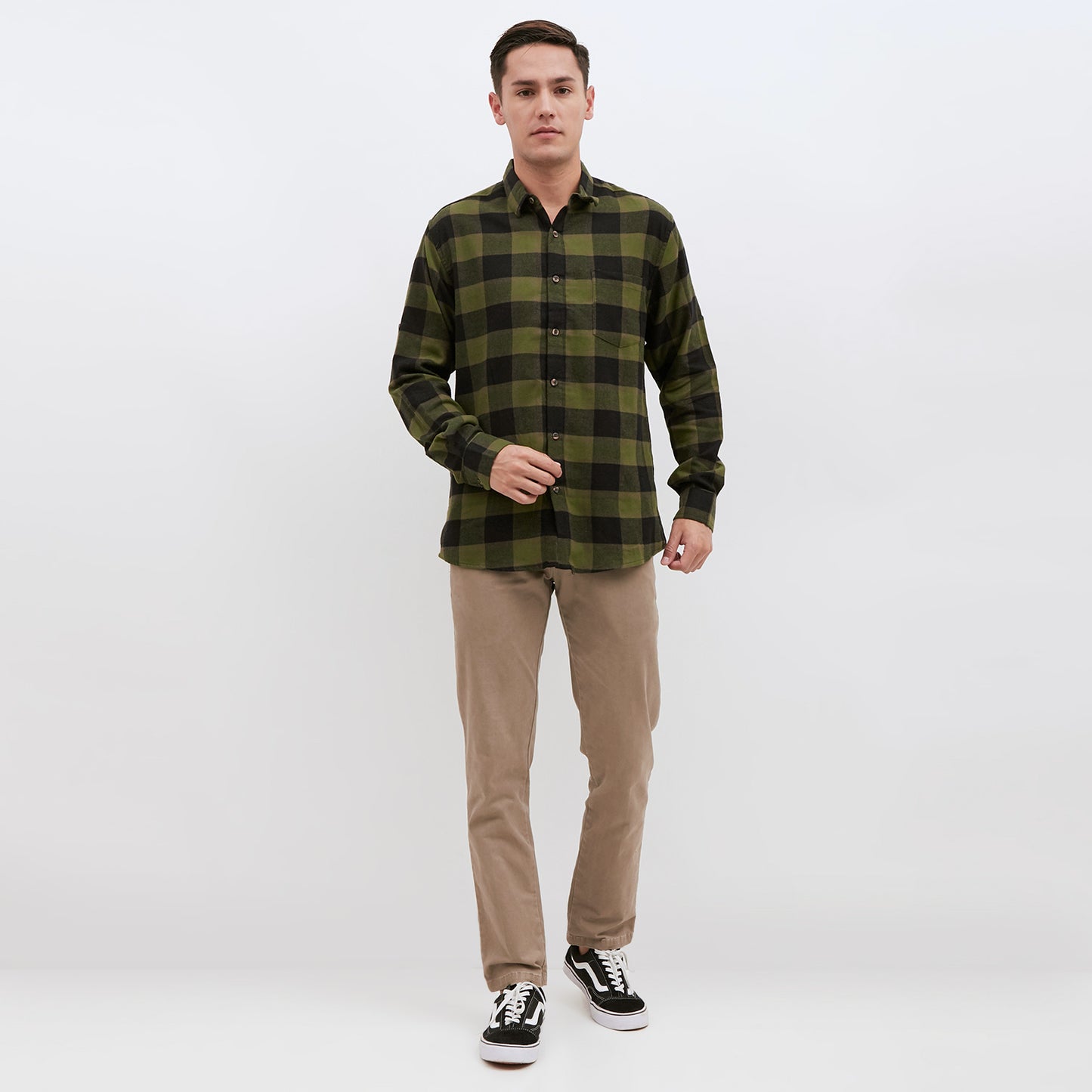 M231 Kemeja Pria Flannel Panjang Warna Hijau 1895