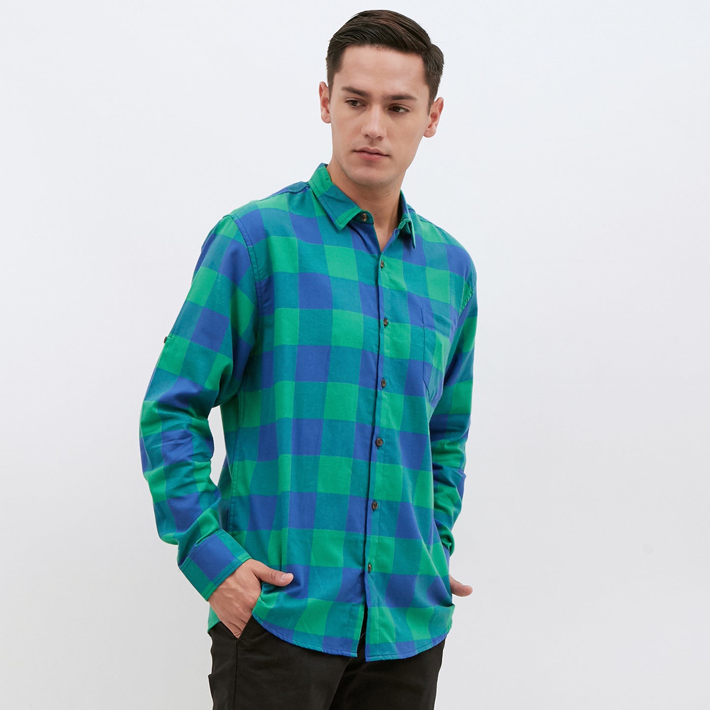 M231 Kemeja Pria Flannel Panjang Warna Hijau 1900A