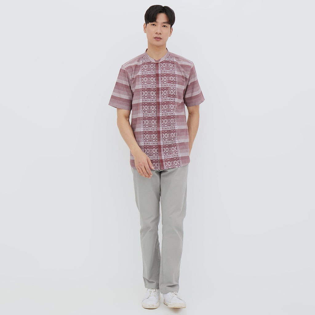 M231 Kemeja Pria Koko Pendek Maroon 2505A