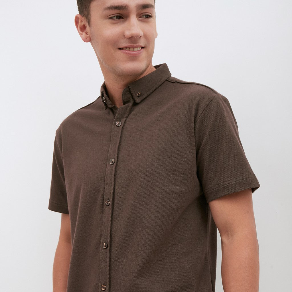 M231 Kemeja Pria Cotton Pique Pendek Warna Coklat 1793G