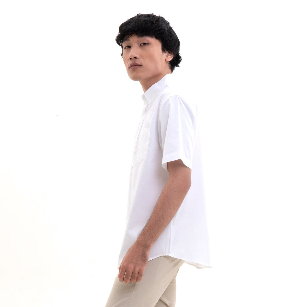 M231 Kemeja Pria Pullover Polos Pendek Putih 2287A