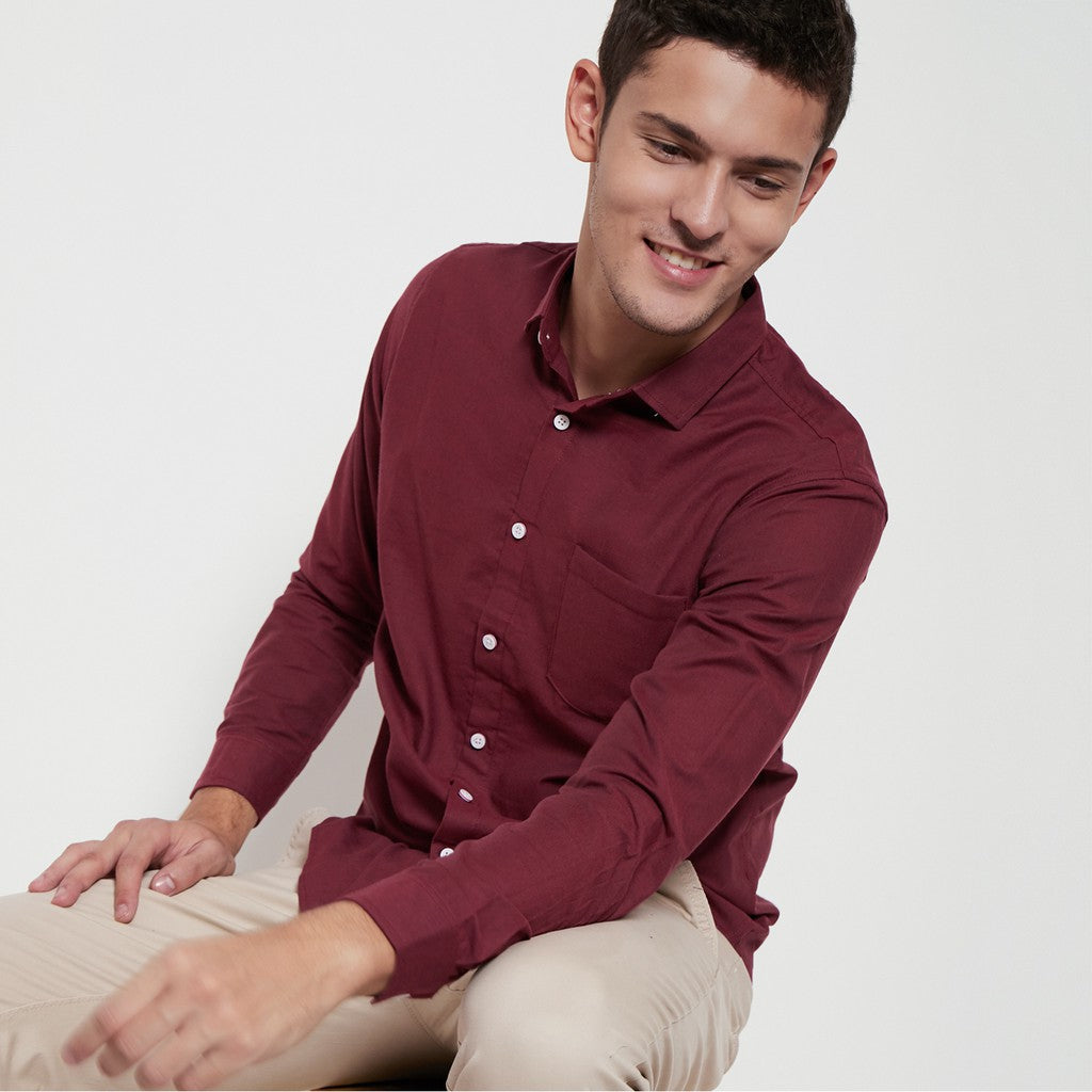 M231 Kemeja Pria Basic Polos Oxford Panjang Maroon 1456P