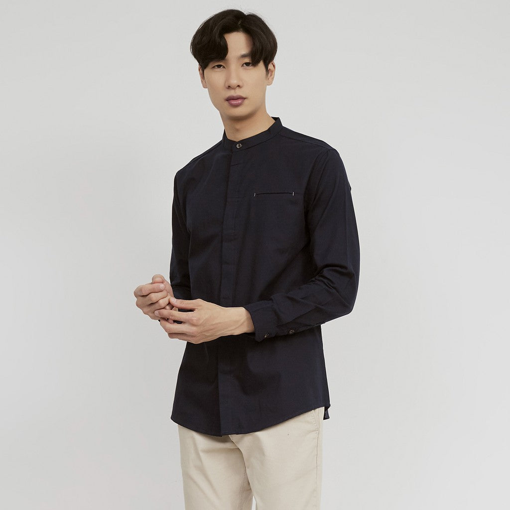 M231 Kemeja Pria Shanghai Polos Soft Twill Panjang Navy 1971E