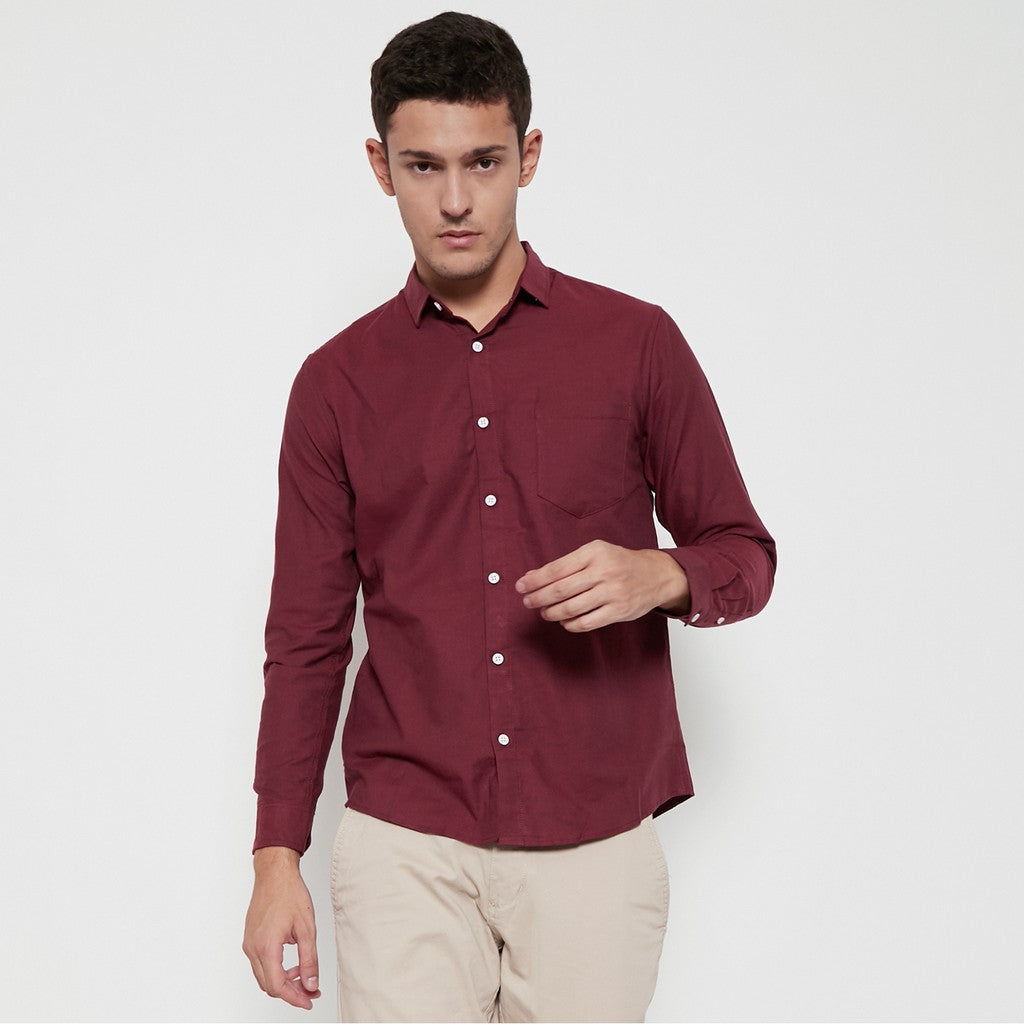 M231 Kemeja Pria Basic Polos Oxford Panjang Maroon 1456P