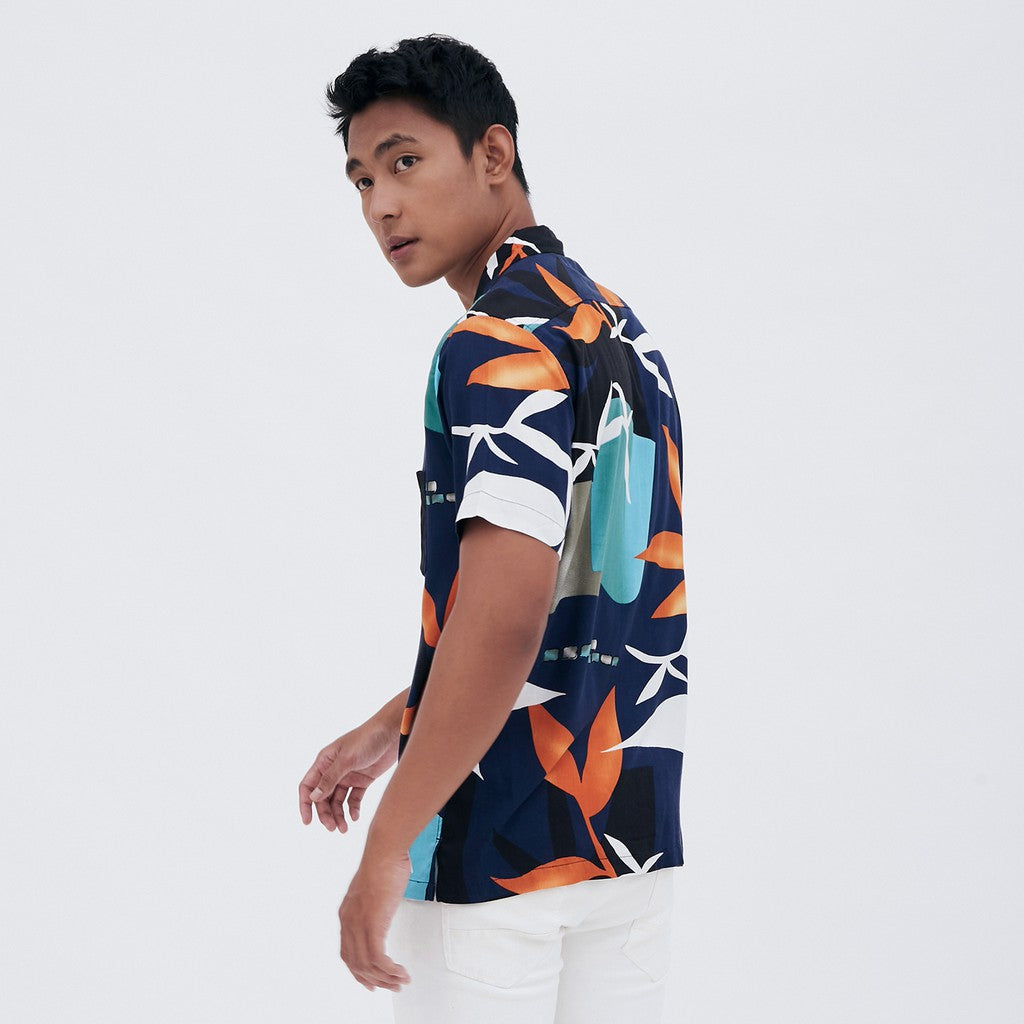 M231 Kemeja Pria Printing Hawaii Pendek Navy 2012A