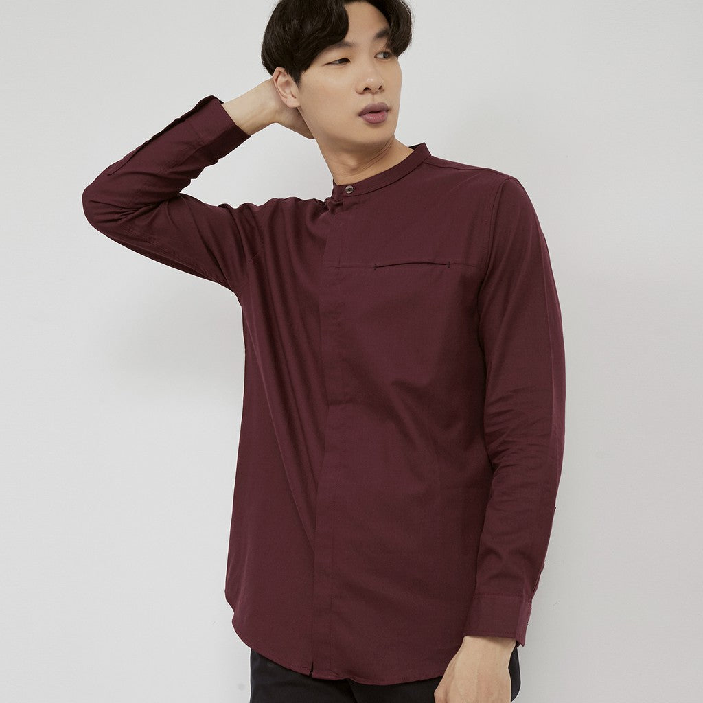 M231 Kemeja Pria Shanghai Polos Soft Twill Panjang Maroon 1971C