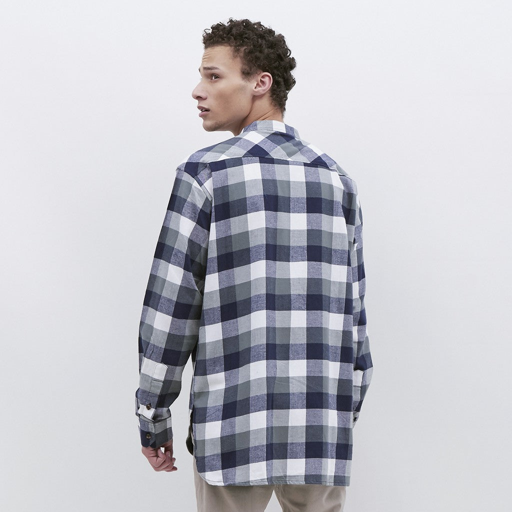 M231 Kemeja Pria Flannel Shanghai Oversized Panjang Hijau 1894B