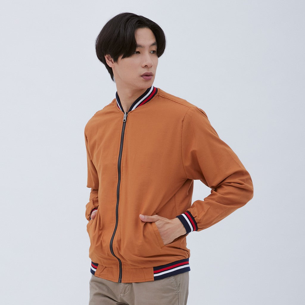 M231 Jaket Pria Bomber Oxford Panjang Merah Bata 1768G