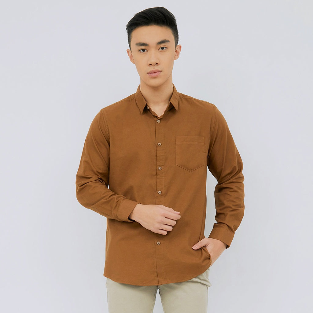 M231 Kemeja Pria Basic Polos Oxford Panjang Coklat 1456R