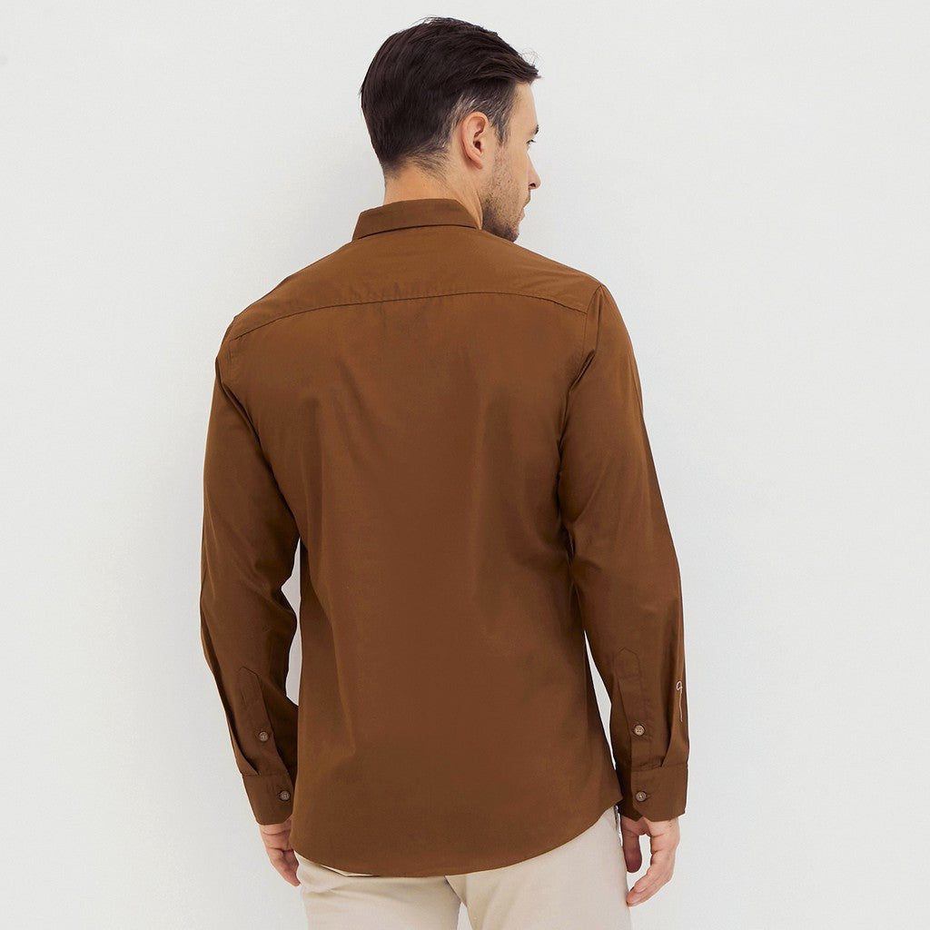 M231 Kemeja Pria Basic Polos Panjang Coklat 1468L