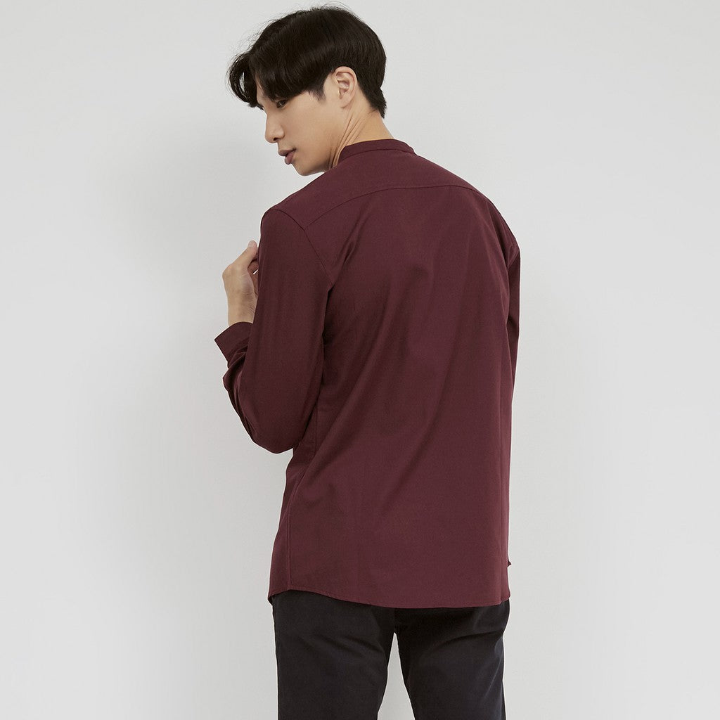 M231 Kemeja Pria Shanghai Polos Soft Twill Panjang Maroon 1971C