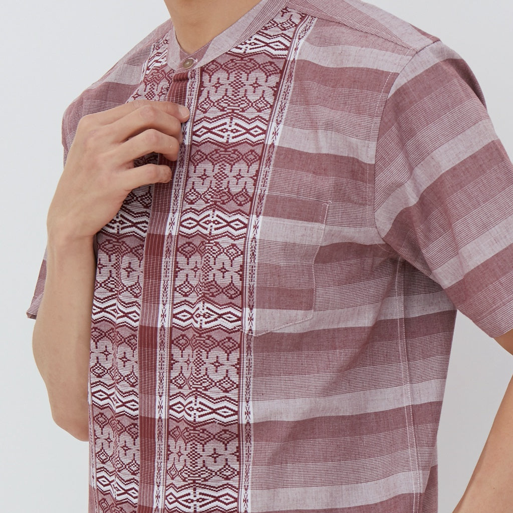 M231 Kemeja Pria Koko Pendek Maroon 2505A