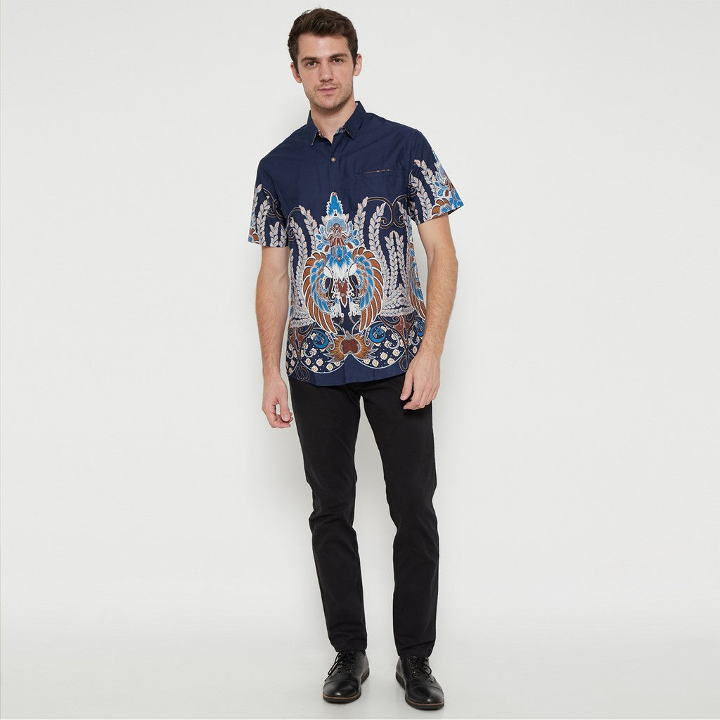 M231 Kemeja Pria Batik Pendek Warna Navy 1727