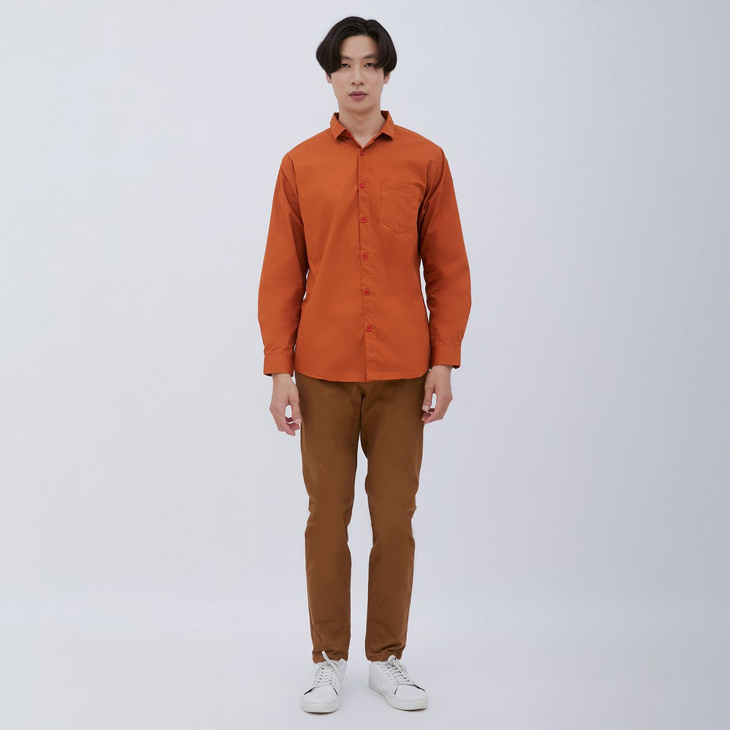 M231 Kemeja Pria Basic Polos Panjang Merah Bata 1468I