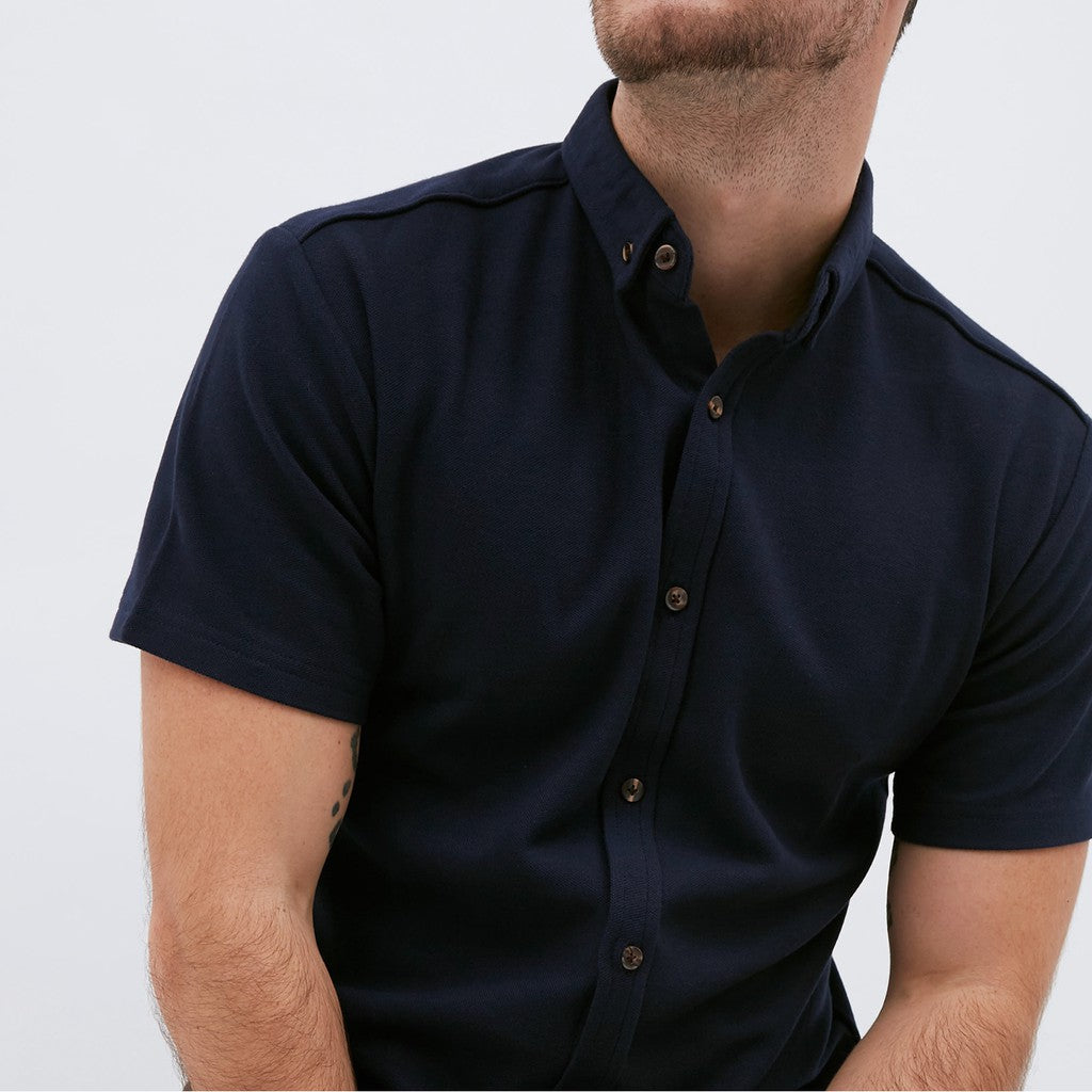M231 Kemeja Pria Cotton Pique Pendek Warna Navy 1793E