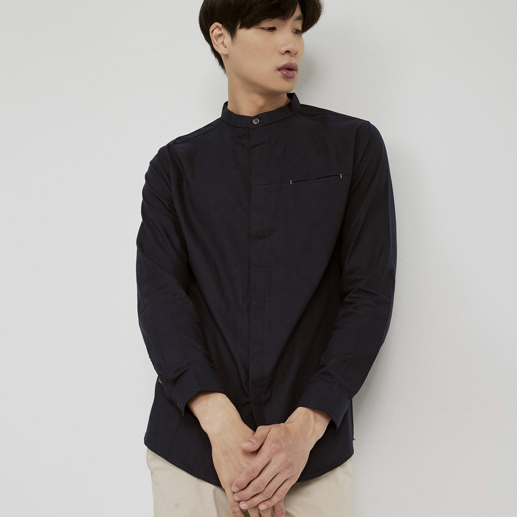 M231 Kemeja Pria Shanghai Polos Soft Twill Panjang Navy 1971E