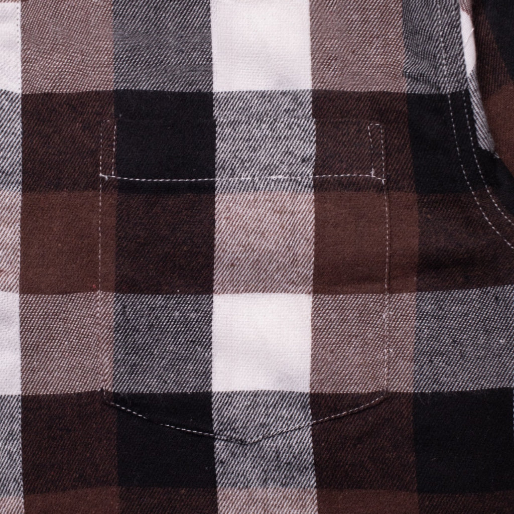 M231 Kemeja Pria Flannel Panjang Coklat 2847B