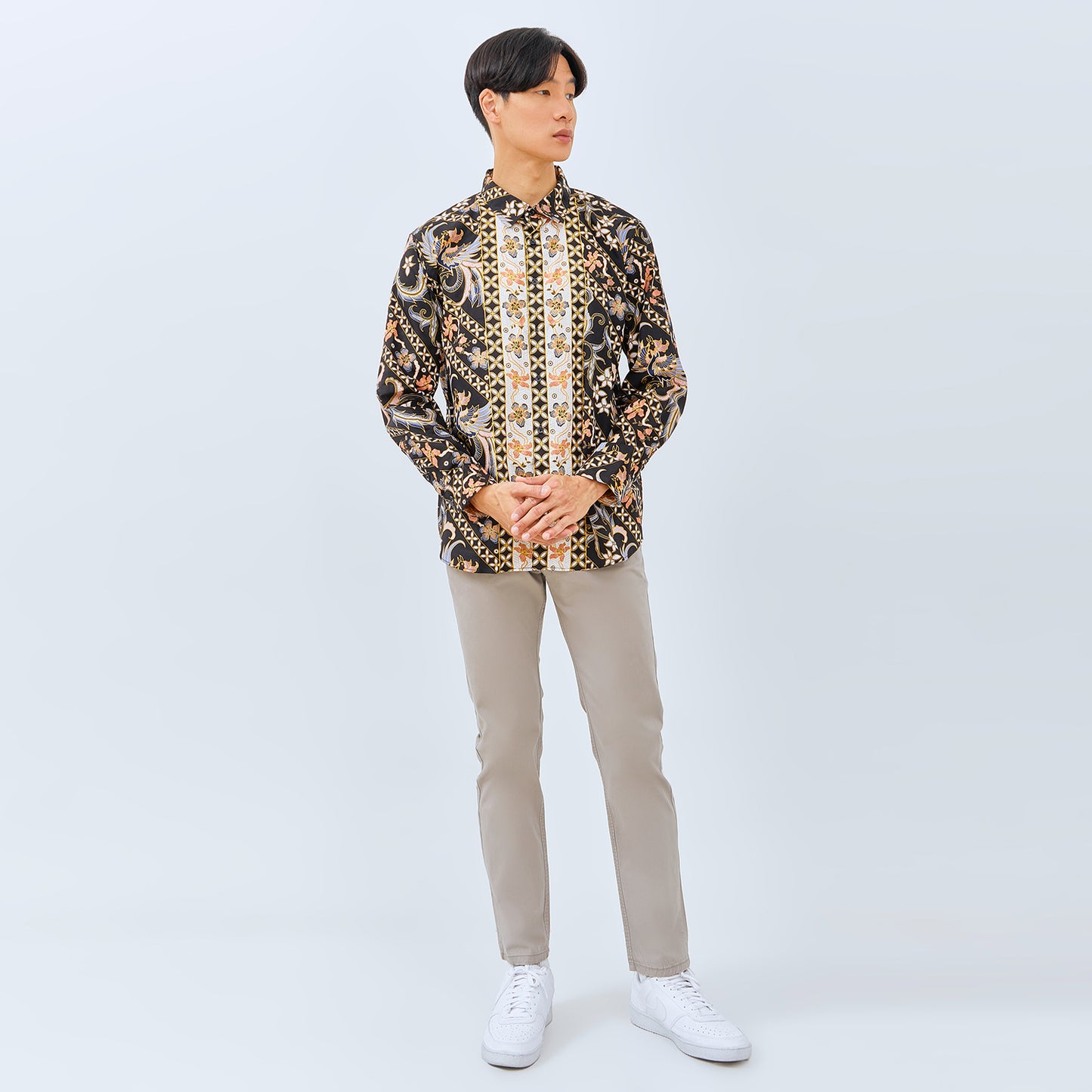 M231 Kemeja Pria Batik Panjang Hitam 3032