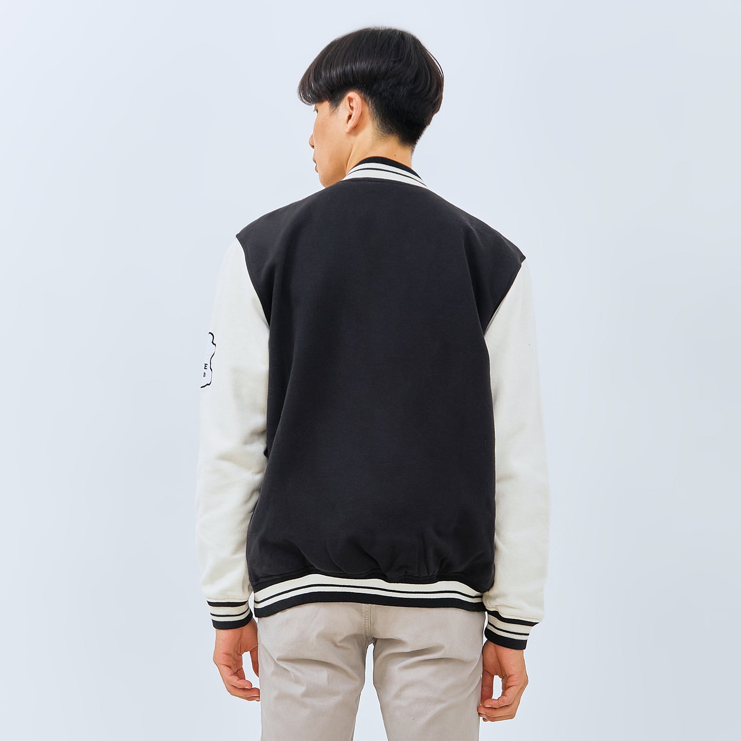 M231 Jaket Varsity All day Every Day Hitam 2703A